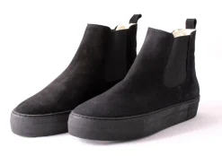 Amber boots