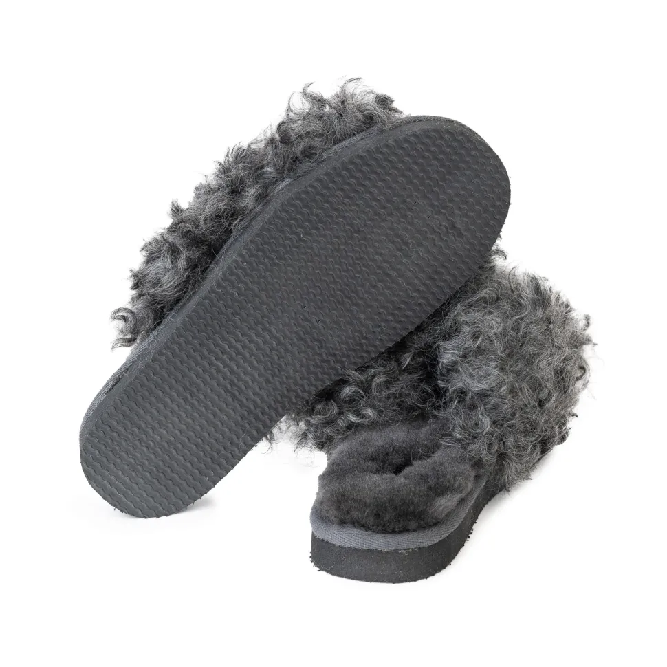 Berit slippers