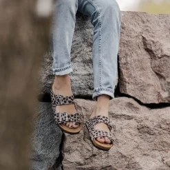 Cassandra sandals