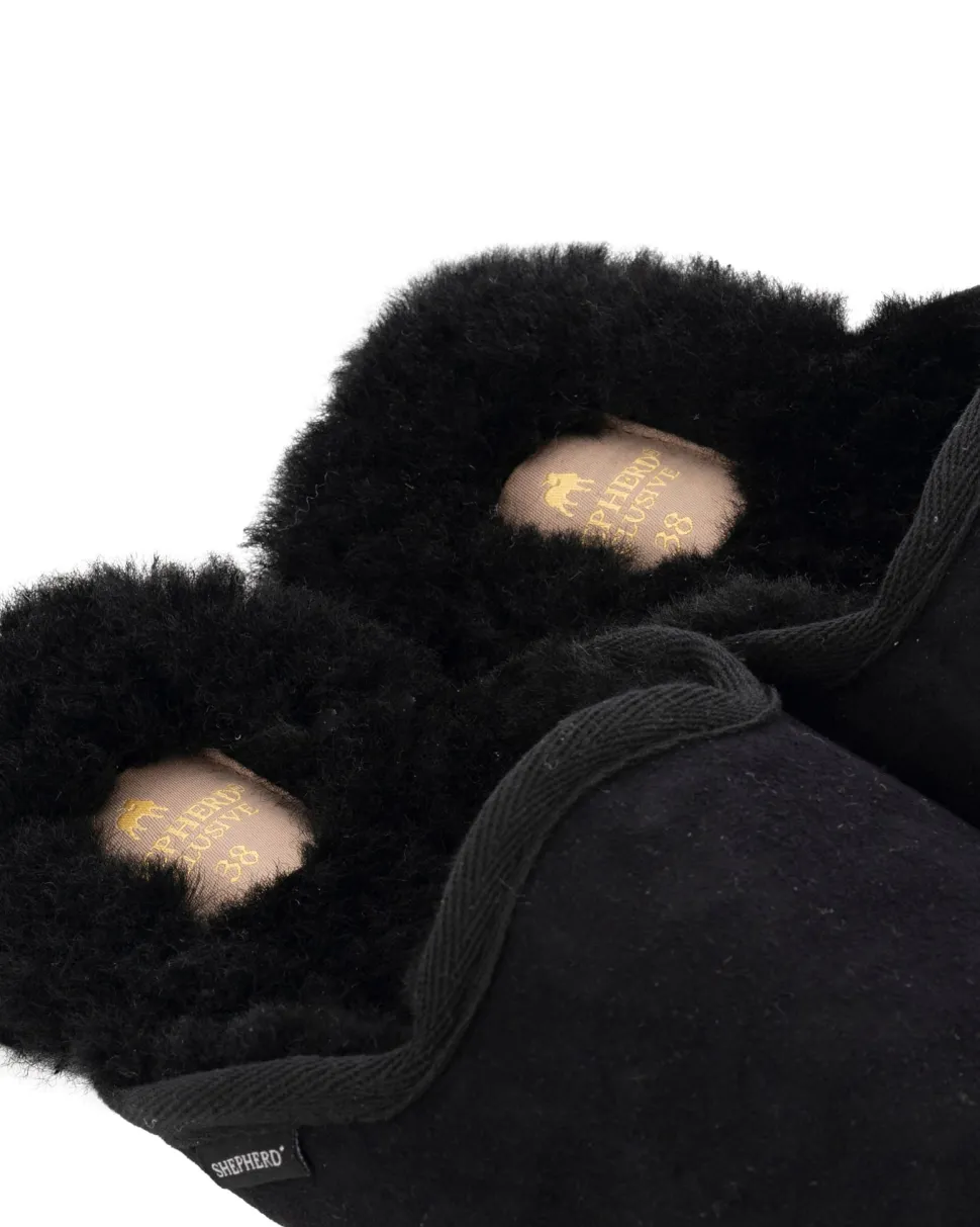 Cleo slippers