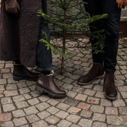 Emanuel suede boots