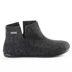 Erik slippers