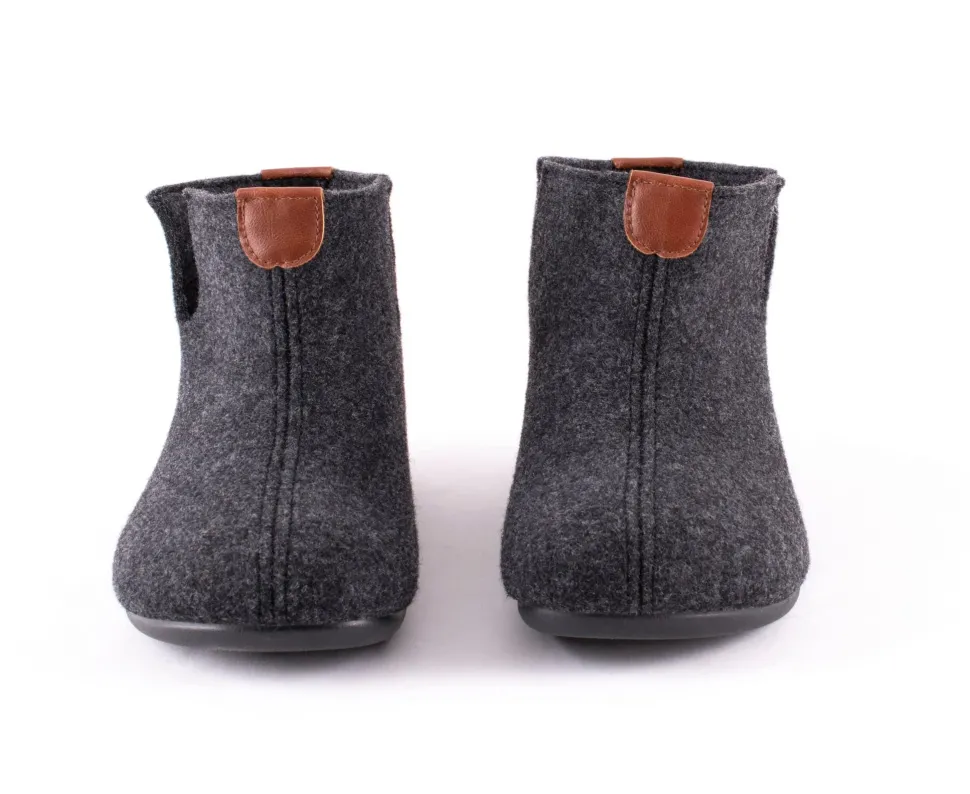 Ester wool slippers