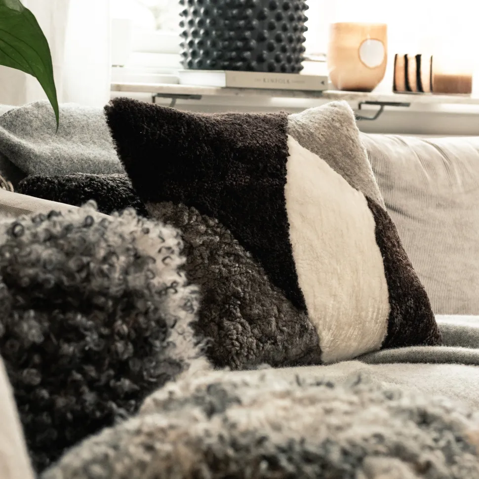 Hille cushion