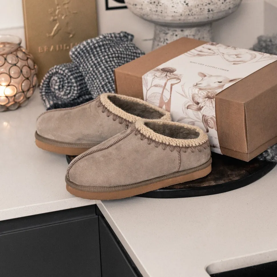 Izzy shoes