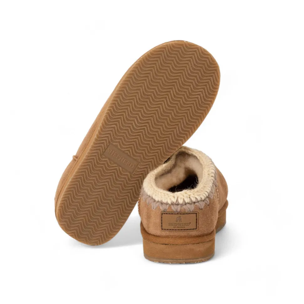 Izzy shoes