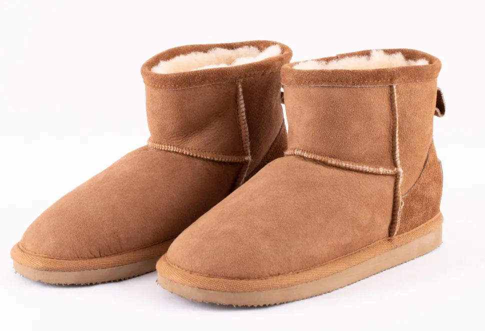 Laura suede boots