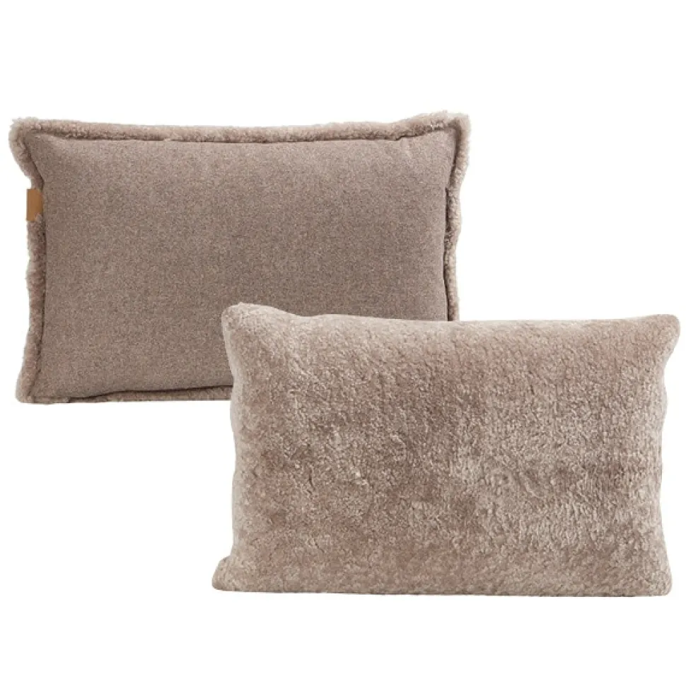 Lina cushion