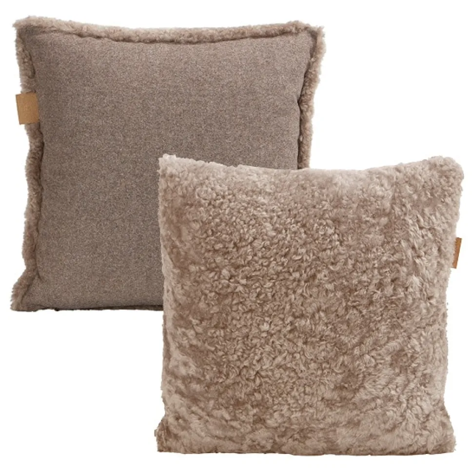 Lina cushion