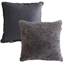 Lina cushion
