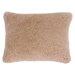 Lina cushion