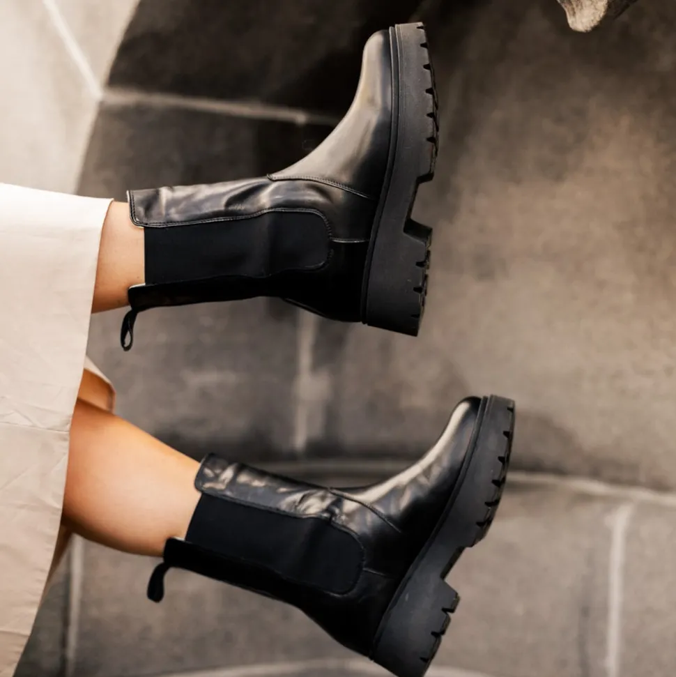 Taylor boots